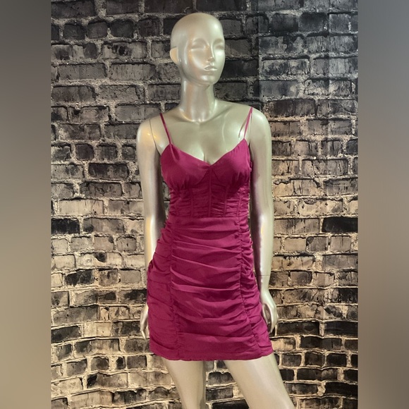 Fuschia Ruched Party Mini Dress - Picture 3 of 6